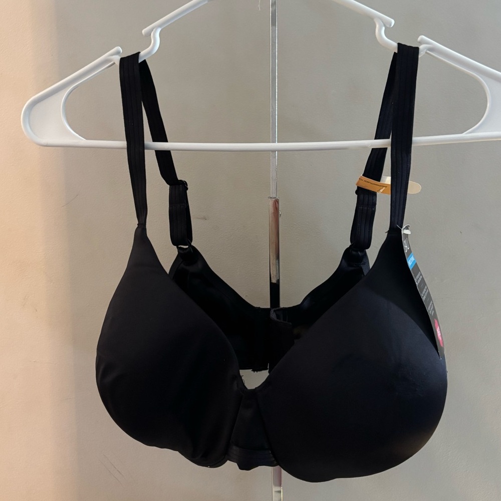 Bali Smoothing Black Bra 36DD NWT - Picture 1 of 9